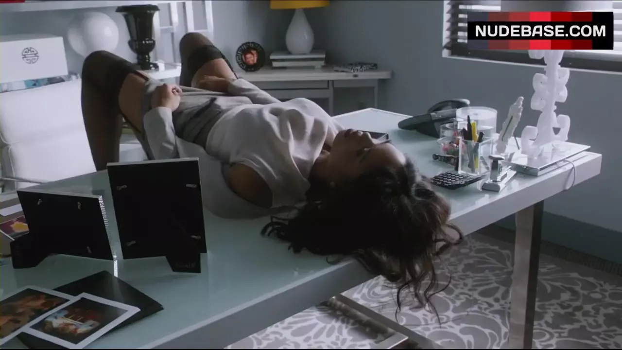 Sharon Leal Hot Scene in Office – Addicted (0:52) | NudeBase.com