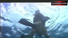 100. Eleonora Vallone Sex in Underwater – Carnada
