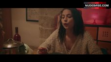 78. Nadia Hilker Hot Scene – Spring