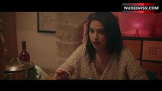 Nadia Hilker Hot Scene – Spring