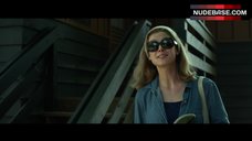 56. Lola Kirke Hot Scene – Gone Girl