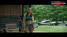 89. Lola Kirke Hot Scene – Gone Girl