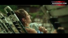 67. Lola Kirke Bikini Scene – Gone Girl