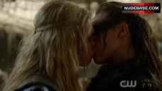 45. Alycia Debnam Carey Lesbian Kiss – The 100