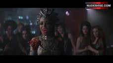 Aaliyah Sexy Scene – Queen Of The Damned