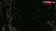 12. Wendy Iske Sex on Cornfield – Fields Of The Dead