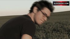 78. Sarah Wald Bikini Scene – Fields Of The Dead