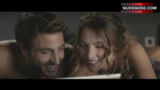 12. Paloma Bloyd Sexy Scene – Perdona Si Te Llamo Amor
