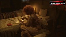 45. Topless Dinamene Alves in Lesbian Scene – Maison Close