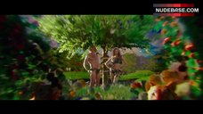 23. Karlie Kloss Bikini Scene – Zoolander 2