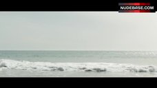 89. Ingrid Garcia Jonsson Erotic Scene – Acantilado