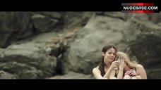 100. Ingrid Garcia Jonsson Hot Scene – Acantilado