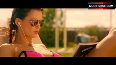 12. Paulina Andreeva Bikini Scene – Sarancha