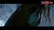 67. Paulina Andreeva Sex under Rain – Sarancha