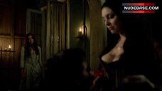 45. Lise Slabber Bare Boobs – Black Sails