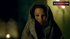 67. Lise Slabber Hot Scene – Black Sails