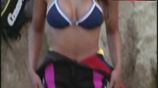 89. Traci Bingham Bikini Scene – D.R.E.A.M. Team