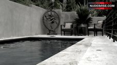 1. Lili Mirojnick Exposed Tits – Assassin'S Tale