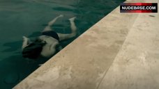 12. Lili Mirojnick Exposed Tits – Assassin'S Tale