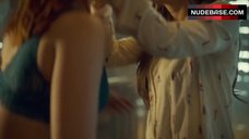34. Katherine Barrell Lesbian Scene – Wynonna Earp