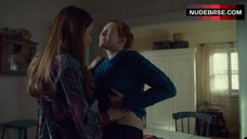 89. Katherine Barrell in Lesbi Scene – Wynonna Earp