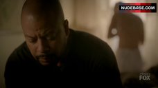 45. Grace Gealeyt Unhooked Bra – Empire