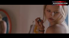 67. Aleksandra Bortich Naked Butt and Boobs – Kak Menya Zovut