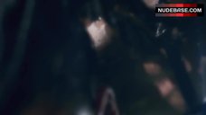 67. Fka Twigs Hot Scene – Fka Twigs - Pendulum