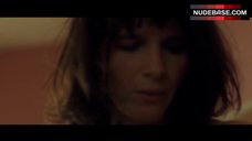 3. Juliette Binoche Boobs, Pussy Scene – Breaking And Entering