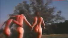 Jane Birin Nude Butt – Serieux Comme Le Plaisir