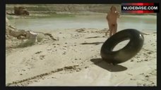 8. Jane Birin Full Naked on Beach – Je T'Aime, Moi Non Plus