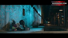 9. Yo-Landi Visser Sexy Scene – Chappie