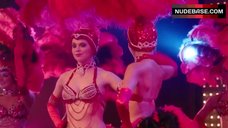 4. Sutton Foster Hot Dance on Stage – Bunheads