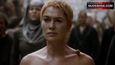 5. Lena Headey Naked into Crowd – Game Of Thrones