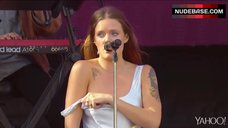 6. Tove Lo Shows One Tit – Tove Lo - Talking Body (Live At Rock In Rio, Las Vegas)