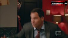 10. Jill Kargman Shows Underwear – Odd Mom Out