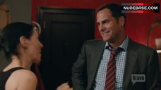 4. Jill Kargman Shows Underwear – Odd Mom Out