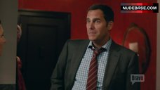 6. Jill Kargman Shows Underwear – Odd Mom Out