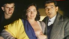 Carmen Maura Shows One Boob – Ay, Carmela!
