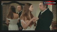 3. Carole Bouquet Shows Boobs – That Obscure Object Of Desire