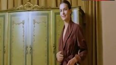 1. Carole Bouquet Naked Tits and Butt – Il Cappotto Di Astrakan