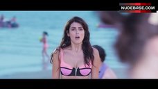 4. Sexy Mandana Karimi in Bikini – Kya Kool Hain Hum 3