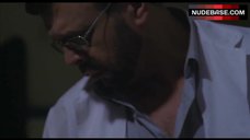 7. Vanessa Portugal Naked Ass and Small Breasts – O Tanatopraxista