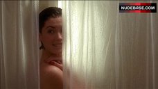 5. Lara Flynn Boyle Flashes Nude Ass – Threesome
