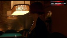 6. Lara Flynn Boyle Kissing – Mobsters