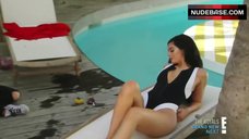 Kylie Jenner Sexy in Black Swimsuit – Keeping Up With The Kardashians