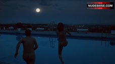 5. Lisa Wagner Jumps Nude in Pool – Kommissarin Heller: Hitzschlag