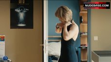 10. Lisa Wagner Tits Scene – Kommissarin Heller: Hitzschlag