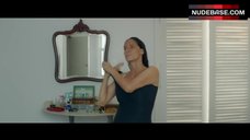 4. Sonia Braga Boobs Scene – Aquarius