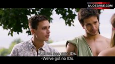 4. Miljana Popovic Bikini Scene – Panama